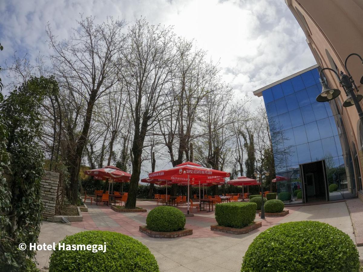 Hotel Hasmegaj Mahall' e Kryethuit Exterior photo