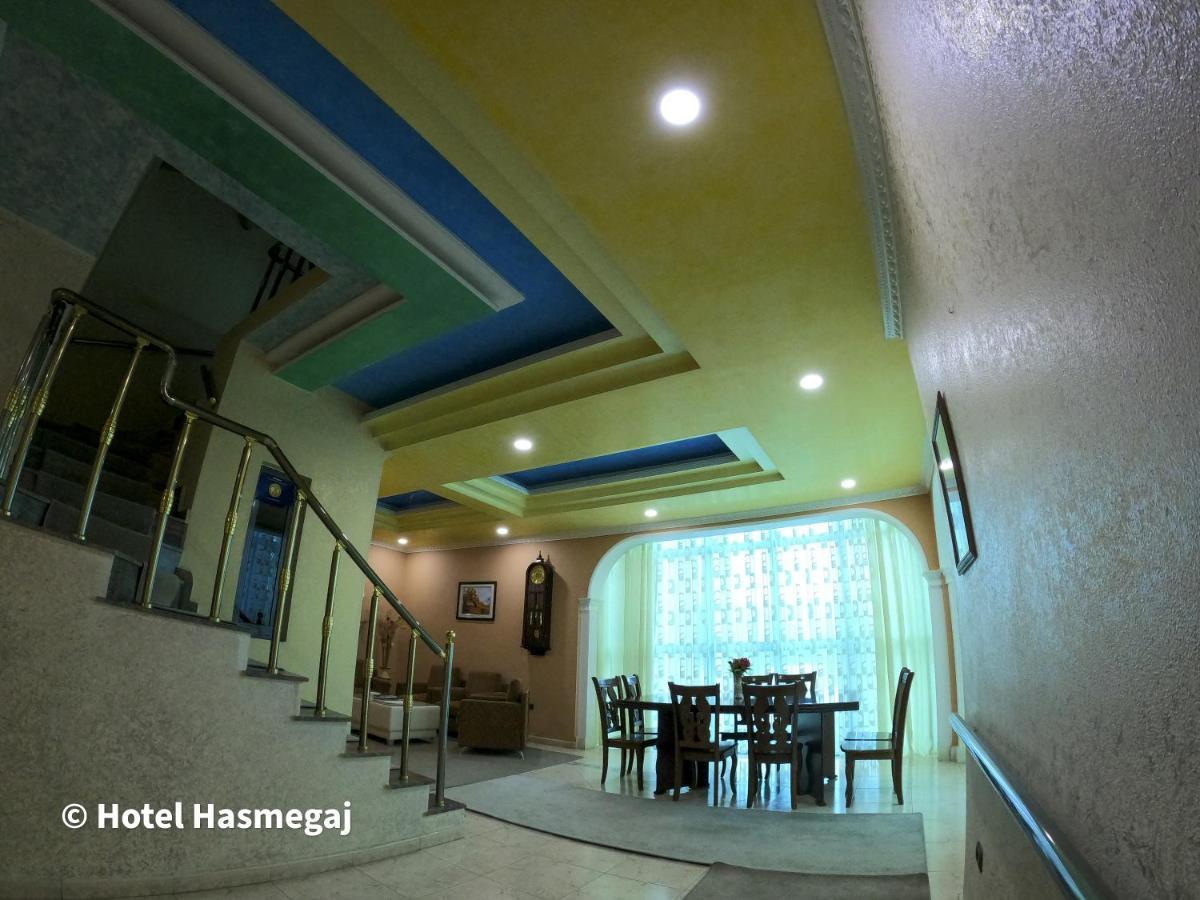 Hotel Hasmegaj Mahall' e Kryethuit Exterior photo
